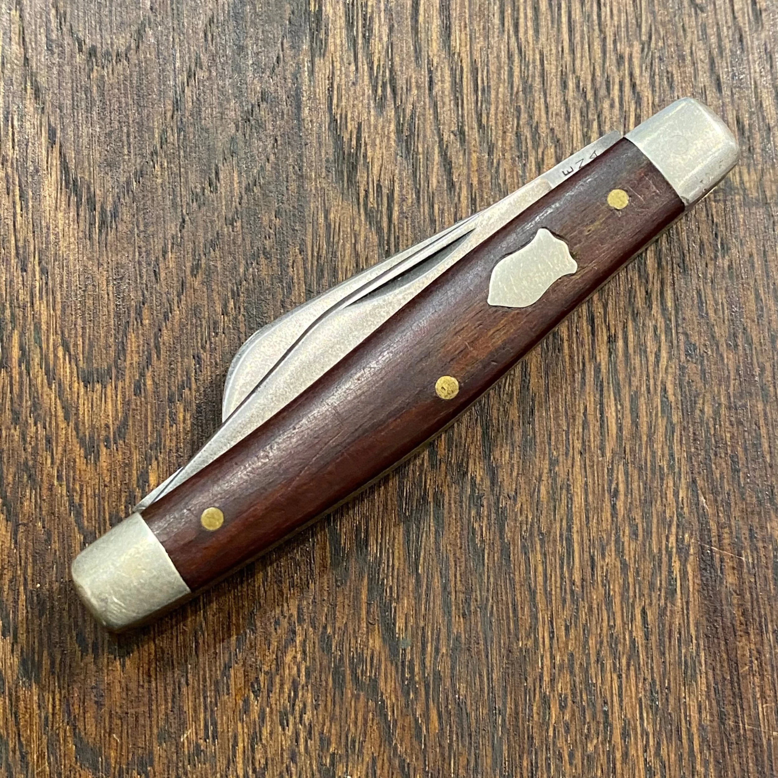 Vintage Schrade Walden 3 3/8" Stockman 832 Carbon Steel Wood Scales 1946-73 7 Vintage Schrade Walden 3 3/8" Stockman 832 Carbon Steel Wood Scales 1946-73 - Image 5