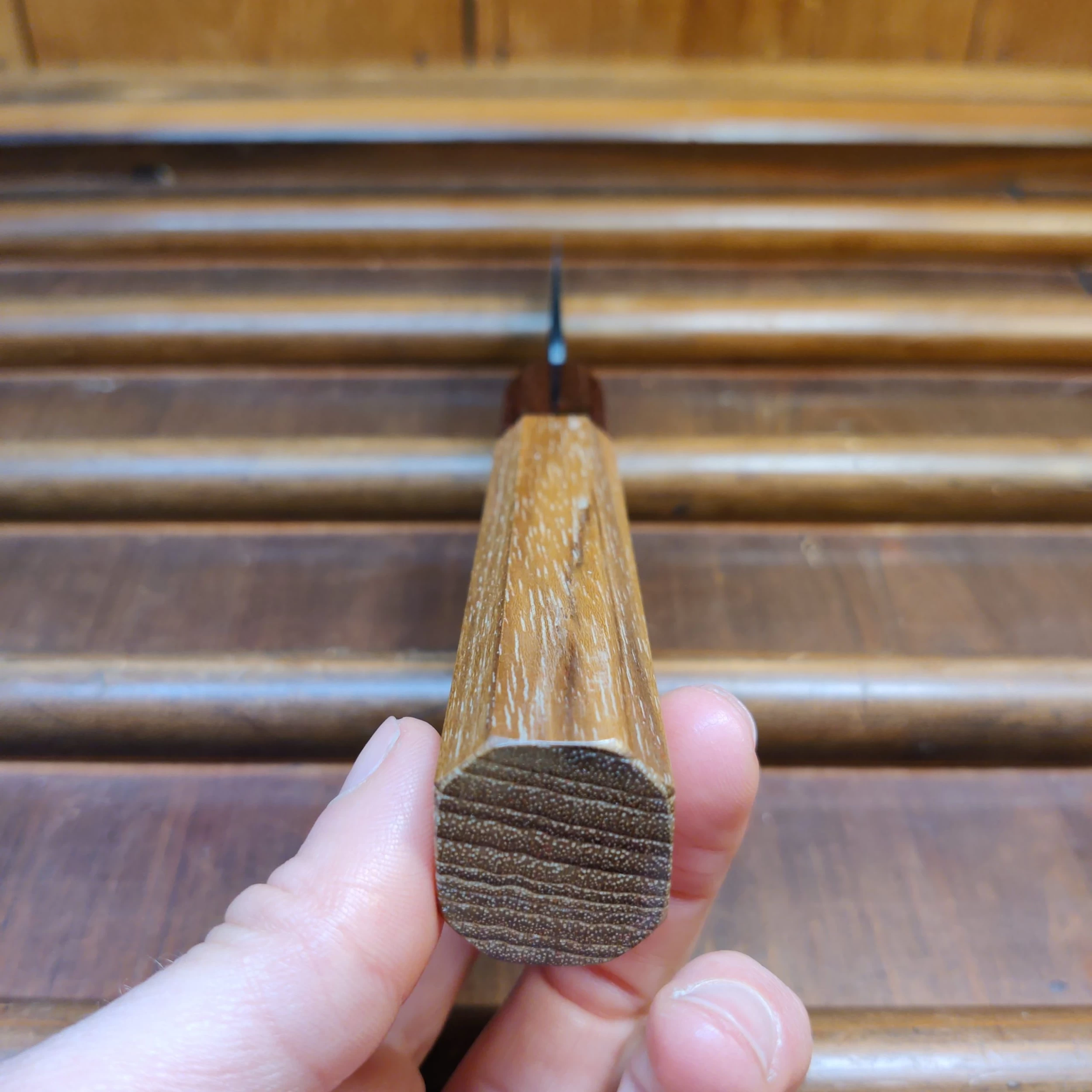 Kumokage 150mm Honesuki Aogami 2 Kurouchi Carbon Damascus Teak Horn 9 Kumokage 150mm Honesuki Aogami 2 Kurouchi Carbon Damascus Teak Horn - Image 7