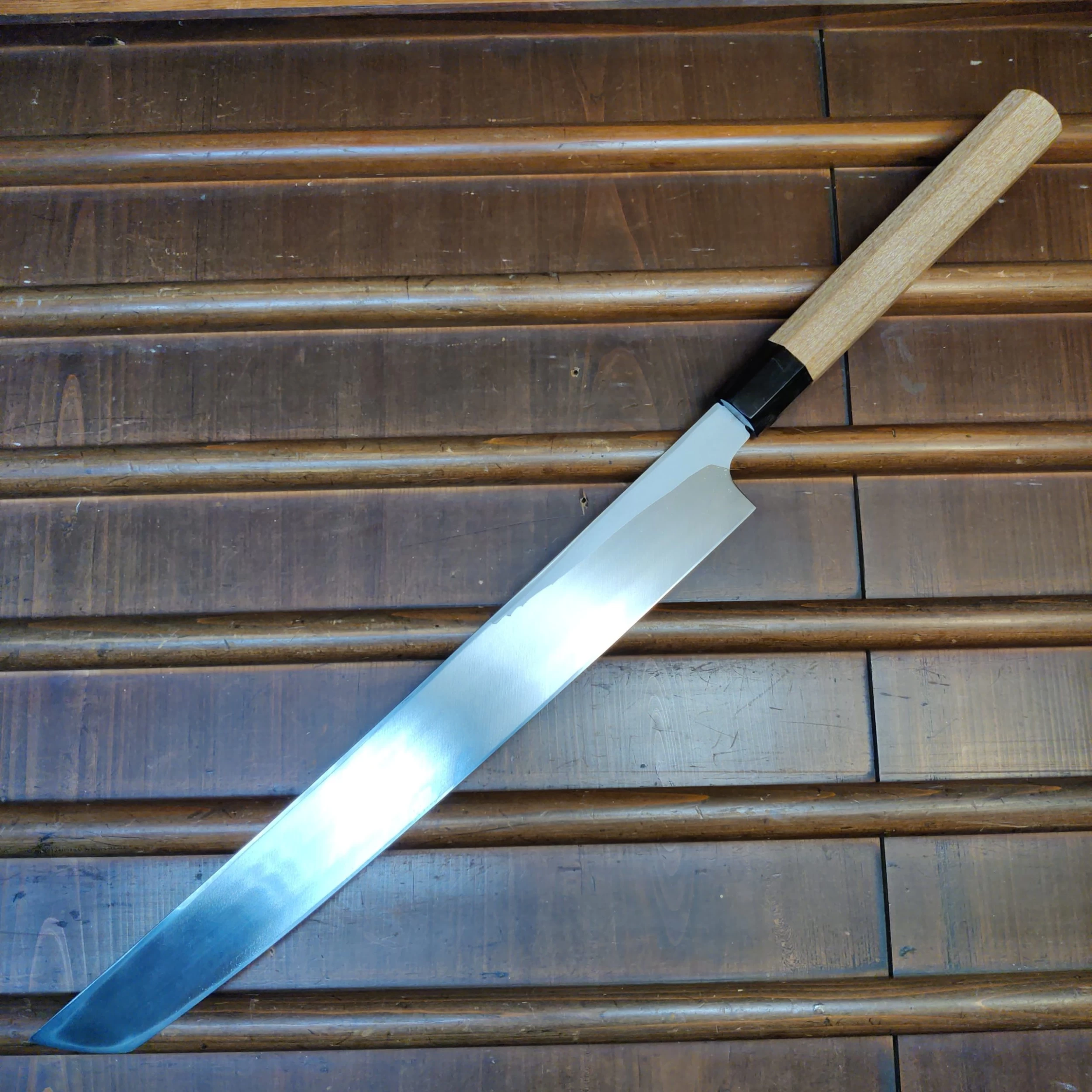 Yoshikane Hamono 330mm Sakimaru Takobiki Shirogami 1 Ho Horn 9 Yoshikane Hamono 330mm Sakimaru Takobiki Shirogami 1 Ho Horn - Image 7