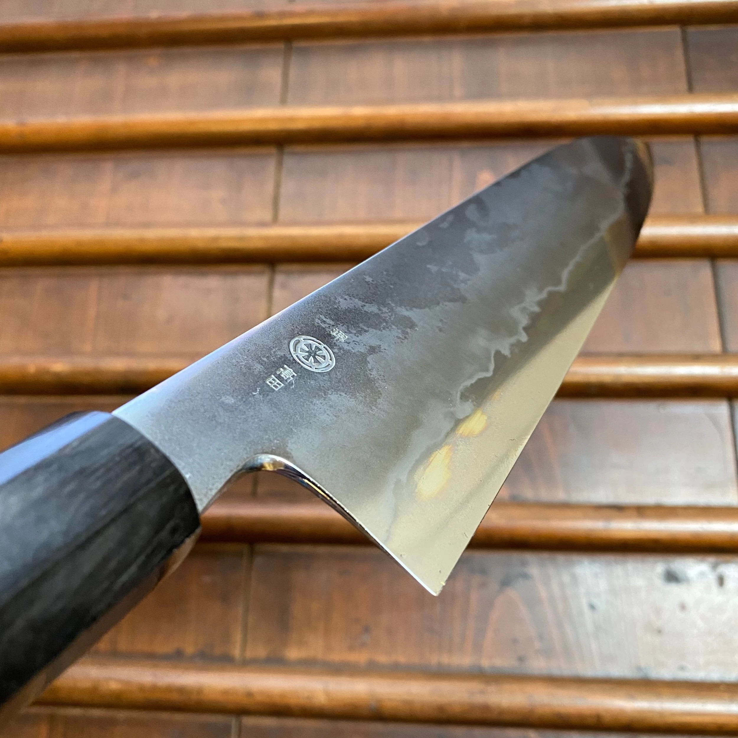 Takada No Hamono 270mm Gyuto Shirogami 2 Iron Clad Suiboku Finish Octagonal Ho & Horn Handle 7 Takada No Hamono 270mm Gyuto Shirogami 2 Iron Clad Suiboku Finish Octagonal Ho & Horn Handle - Image 5