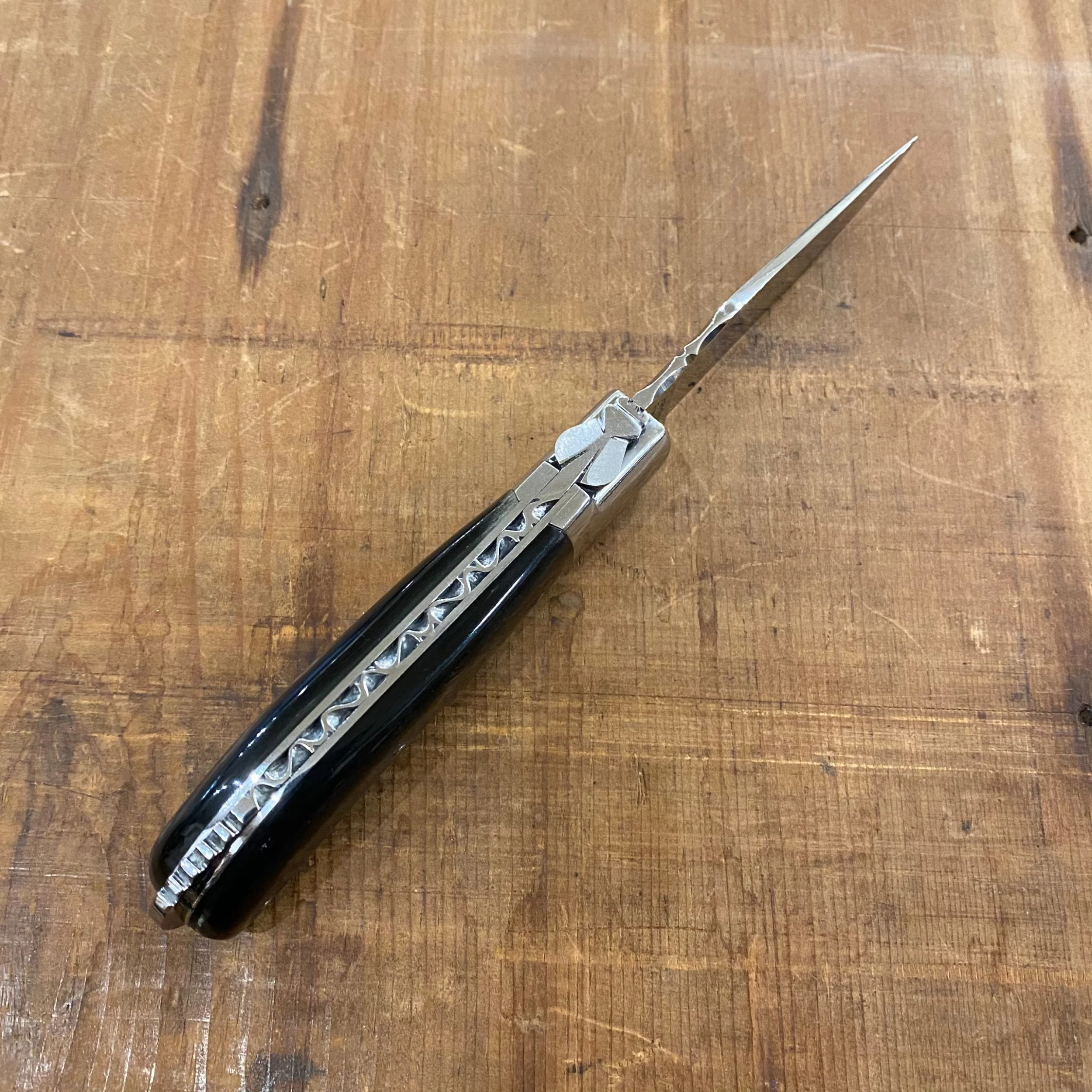 Fontenille Pataud Laguiole Gentleman 10.5cm Pocket Knife Ram Horn Lockback 5 Fontenille Pataud Laguiole Gentleman 10.5cm Pocket Knife Ram Horn Lockback - Image 3