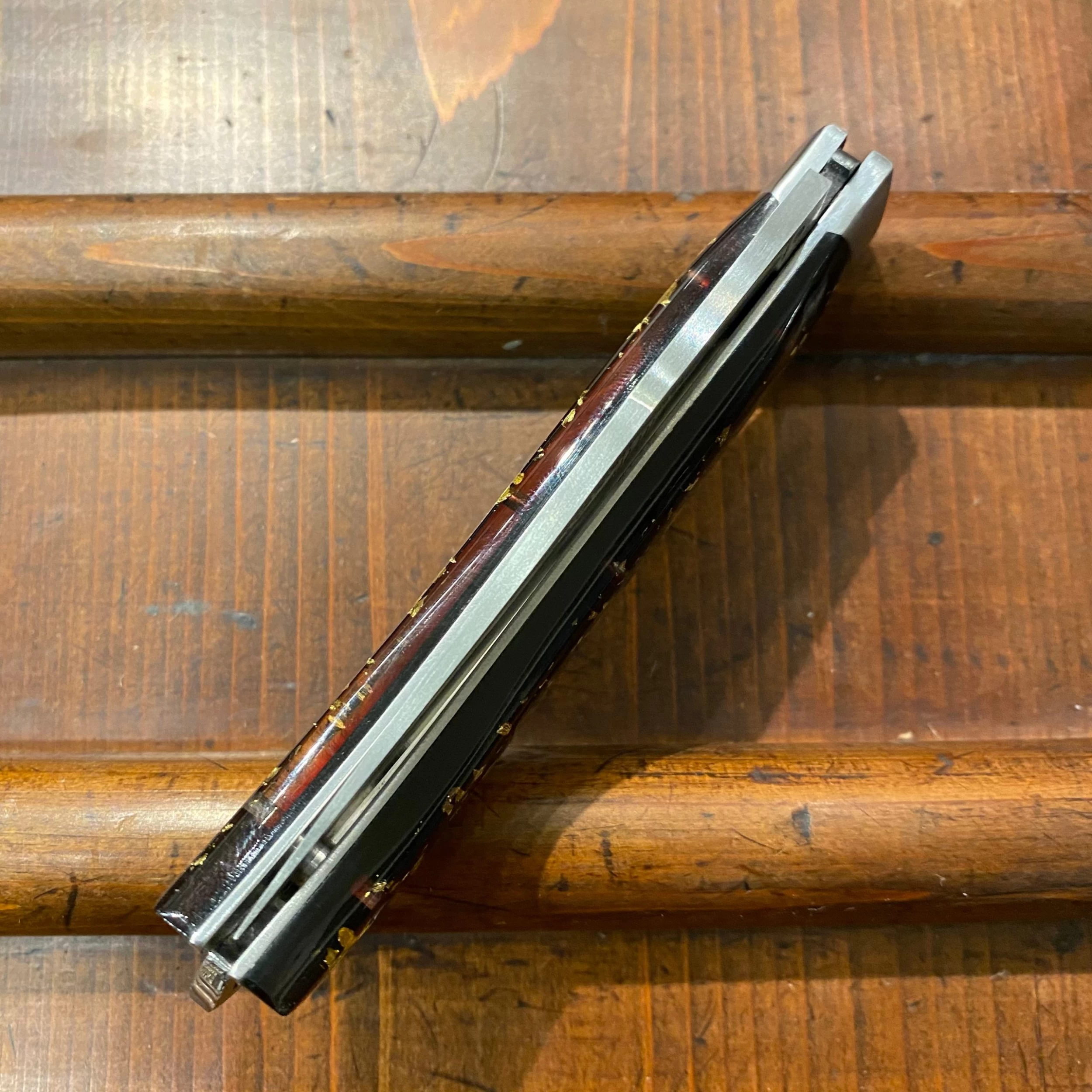 Fontenille Pataud Saint Bernard 11cm Pocket Knife Feuille D'Or Lockback 8 Fontenille Pataud Saint Bernard 11cm Pocket Knife Feuille D'Or Lockback - Image 6