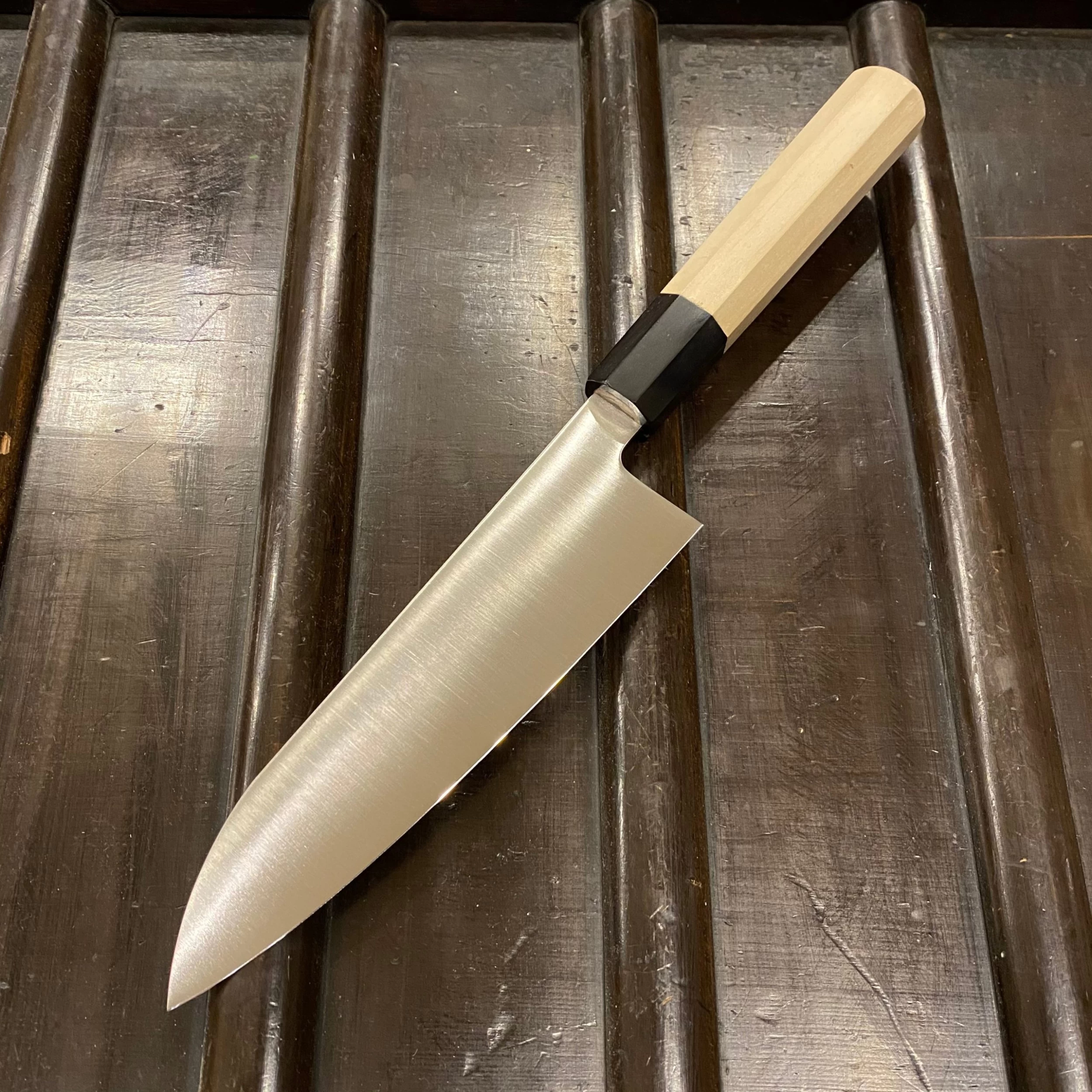 Ashi Hamono Ginga 180mm Wa-Santoku Swedish Stainless Ho Wood Horn Handle With Saya 4 Ashi Hamono Ginga 180mm Wa-Santoku Swedish Stainless Ho Wood Horn Handle With Saya - Image 2