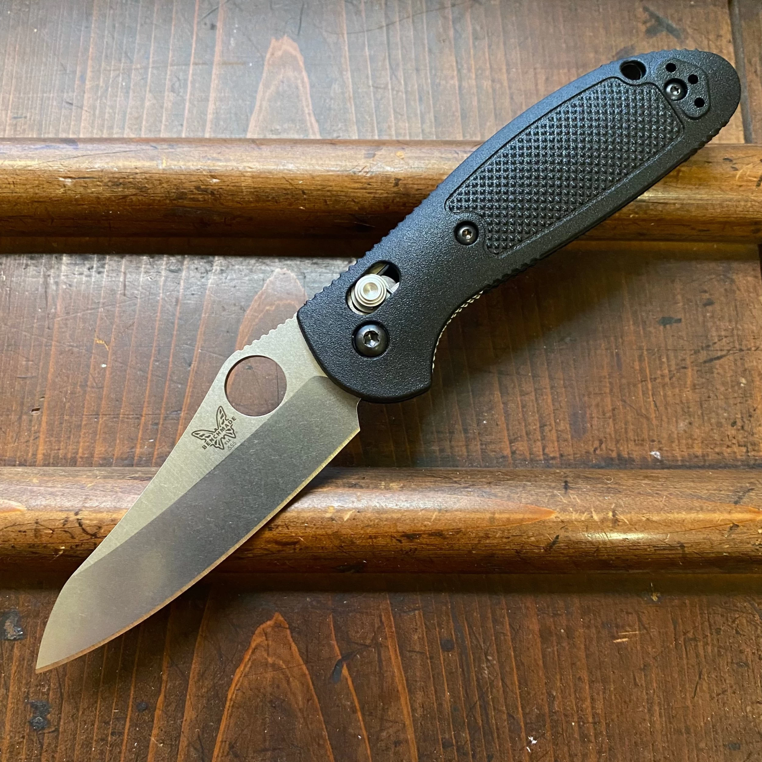 Benchmade 555-S30V Mini Griptilian - Black 3 Benchmade 555-S30V Mini Griptilian - Black