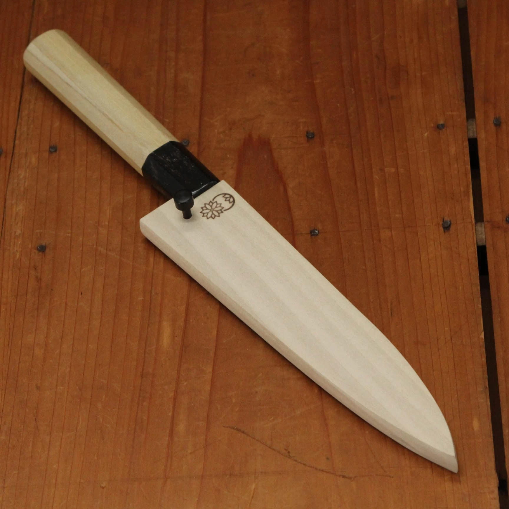 Sakai Kikumori Choyo 150mm Petty Ginsanko With Saya 4 Sakai Kikumori Choyo 150mm Petty Ginsanko With Saya - Image 2