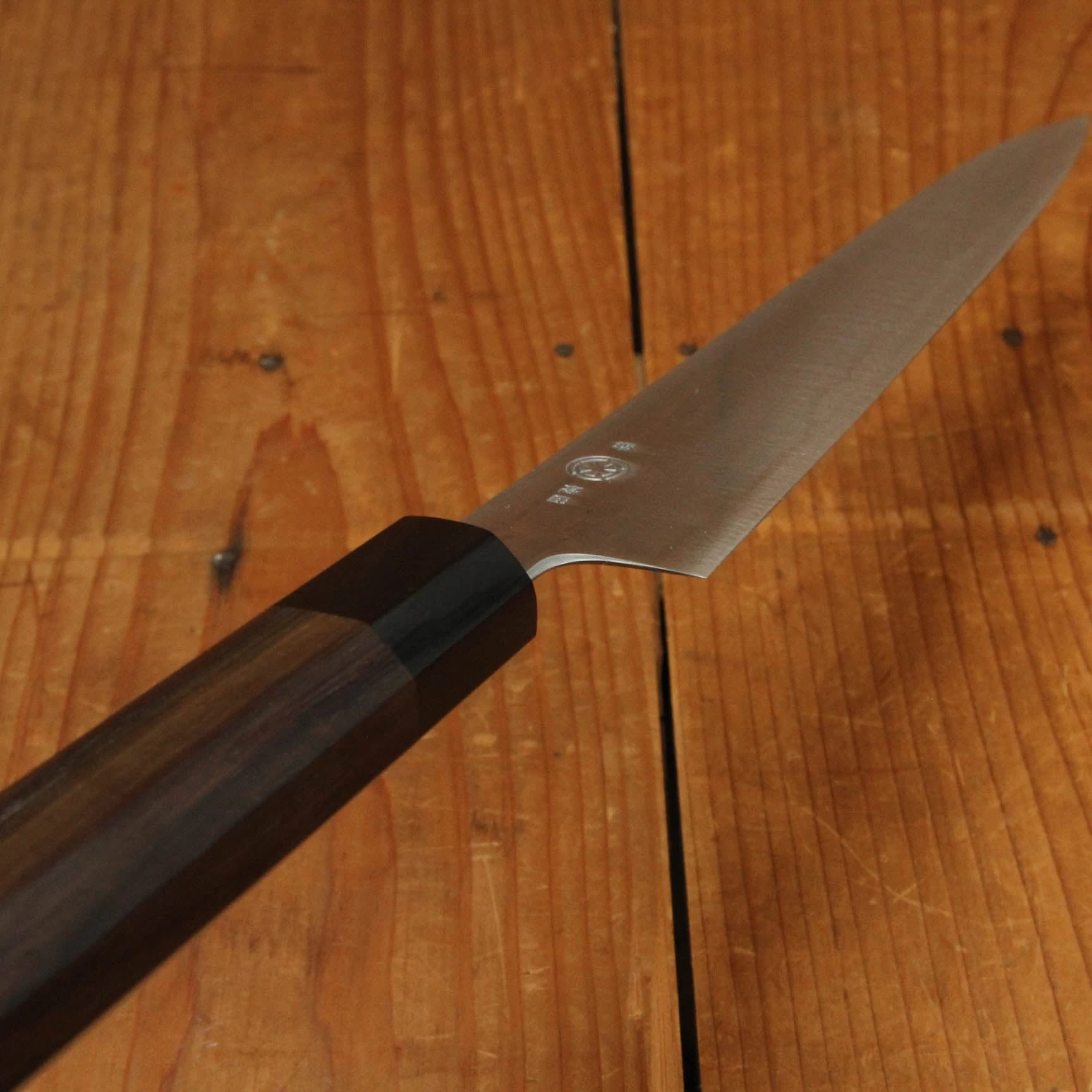 Takada No Hamono HH 240mm Sujihiki Aogami 2 Octagonal Rosewood Handle 7 Takada No Hamono HH 240mm Sujihiki Aogami 2 Octagonal Rosewood Handle - Image 5