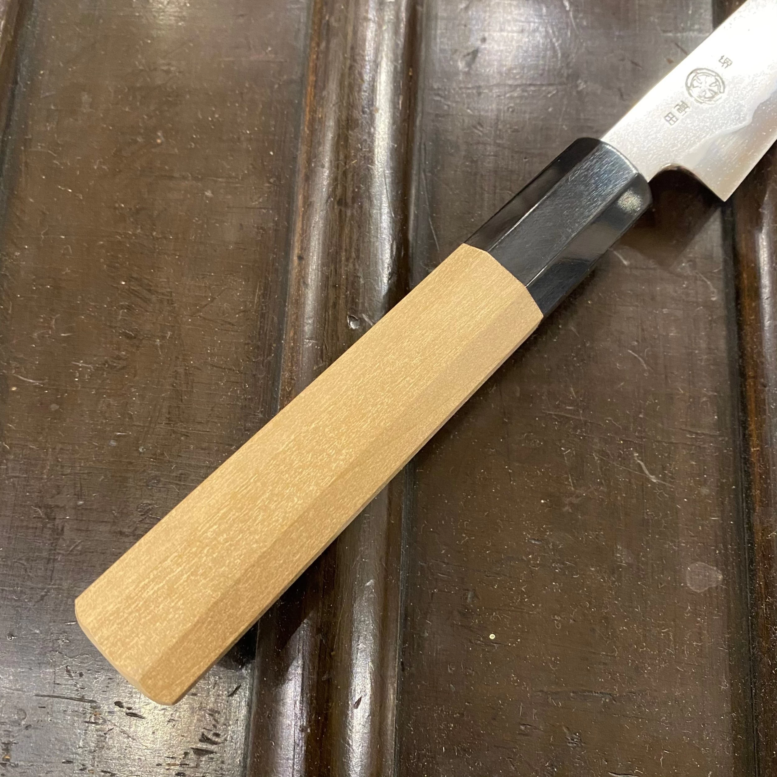 Takada No Hamono 135mm Petty Iron Clad Shirogami 2 Ho & Horn Octagonal 7 Takada No Hamono 135mm Petty Iron Clad Shirogami 2 Ho & Horn Octagonal - Image 5