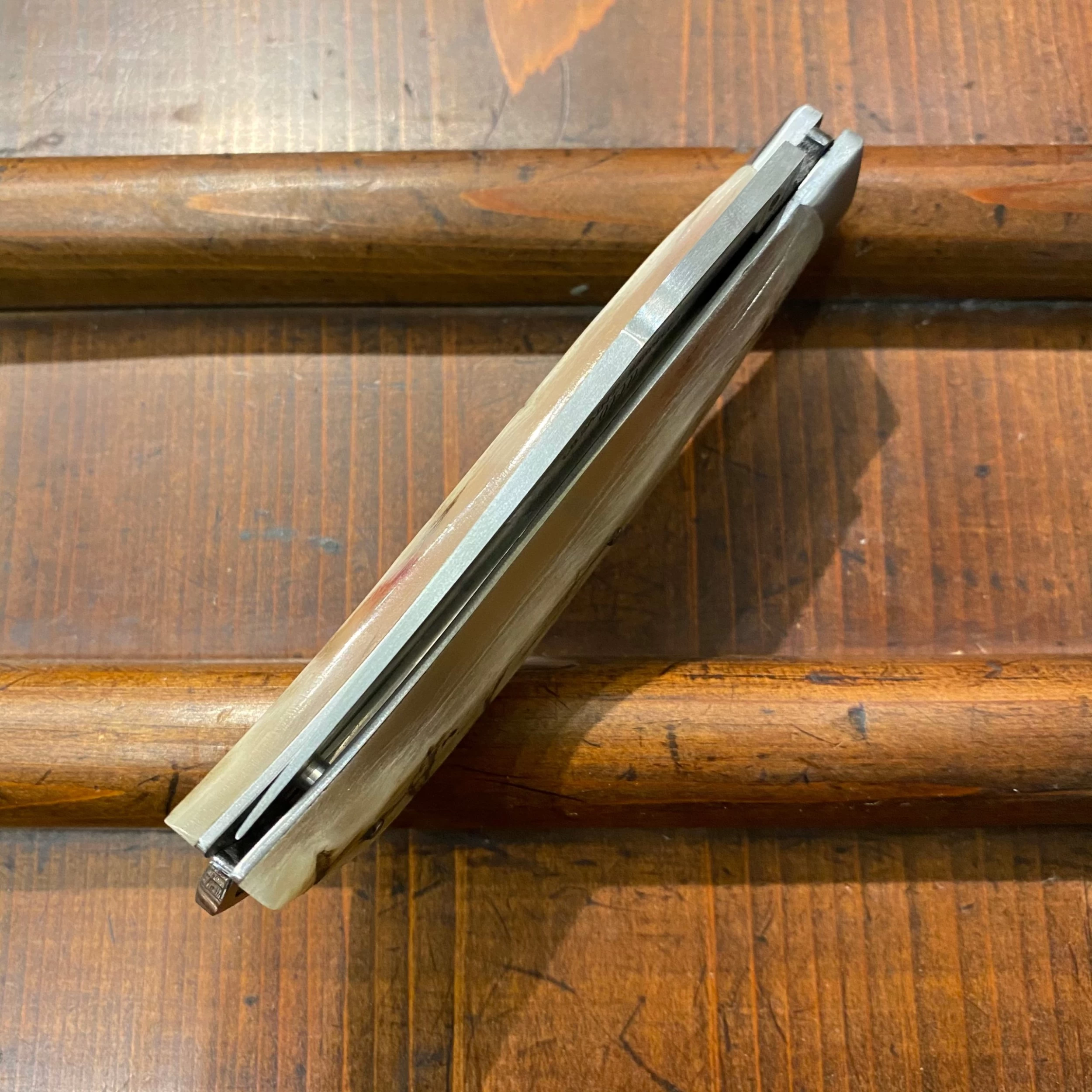 Fontenille Pataud Saint Bernard 11cm Pocket Knife Light Ram Horn Lockback 8 Fontenille Pataud Saint Bernard 11cm Pocket Knife Light Ram Horn Lockback - Image 6