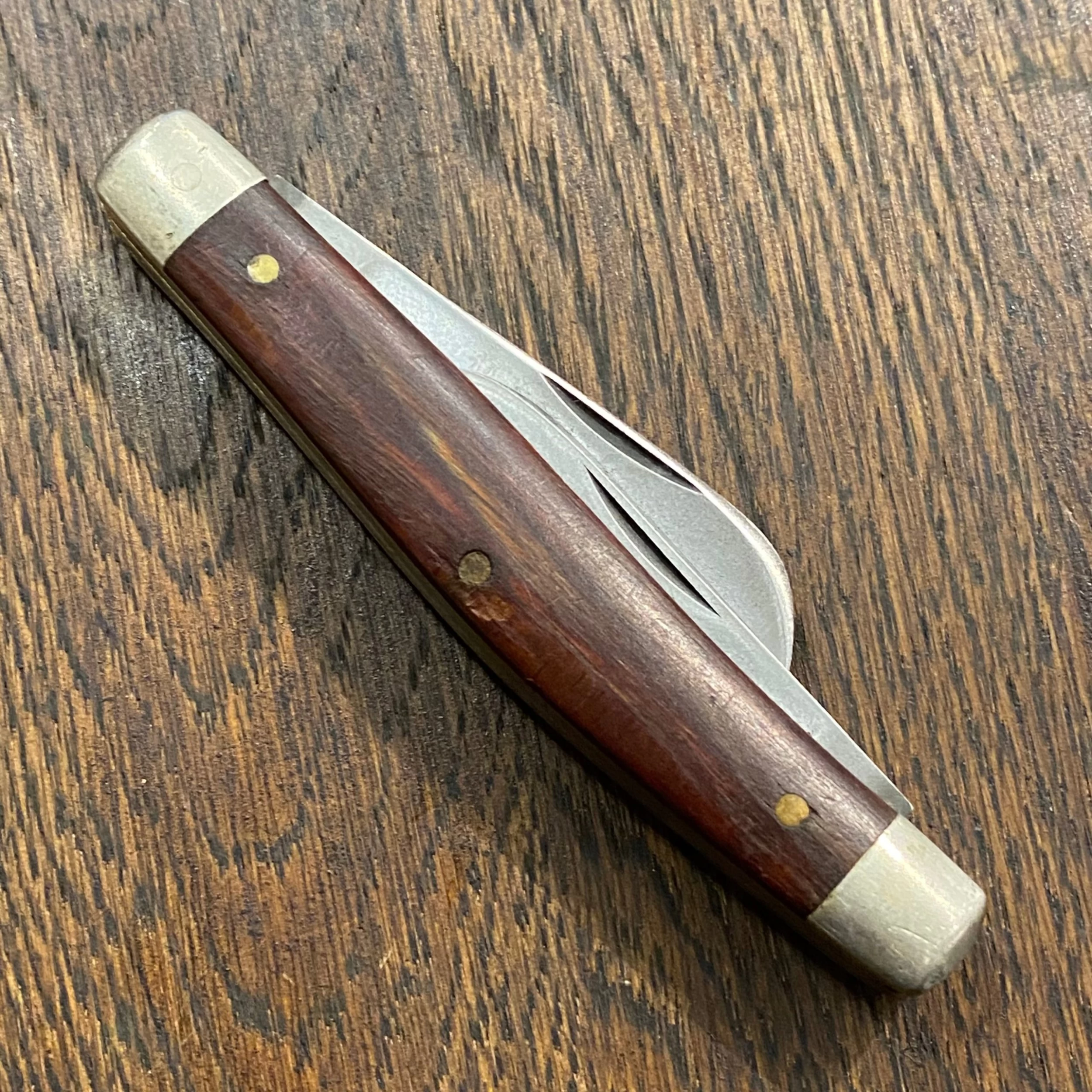 Vintage Schrade Walden 3 3/8" Stockman 832 Carbon Steel Wood Scales 1946-73 8 Vintage Schrade Walden 3 3/8" Stockman 832 Carbon Steel Wood Scales 1946-73 - Image 6