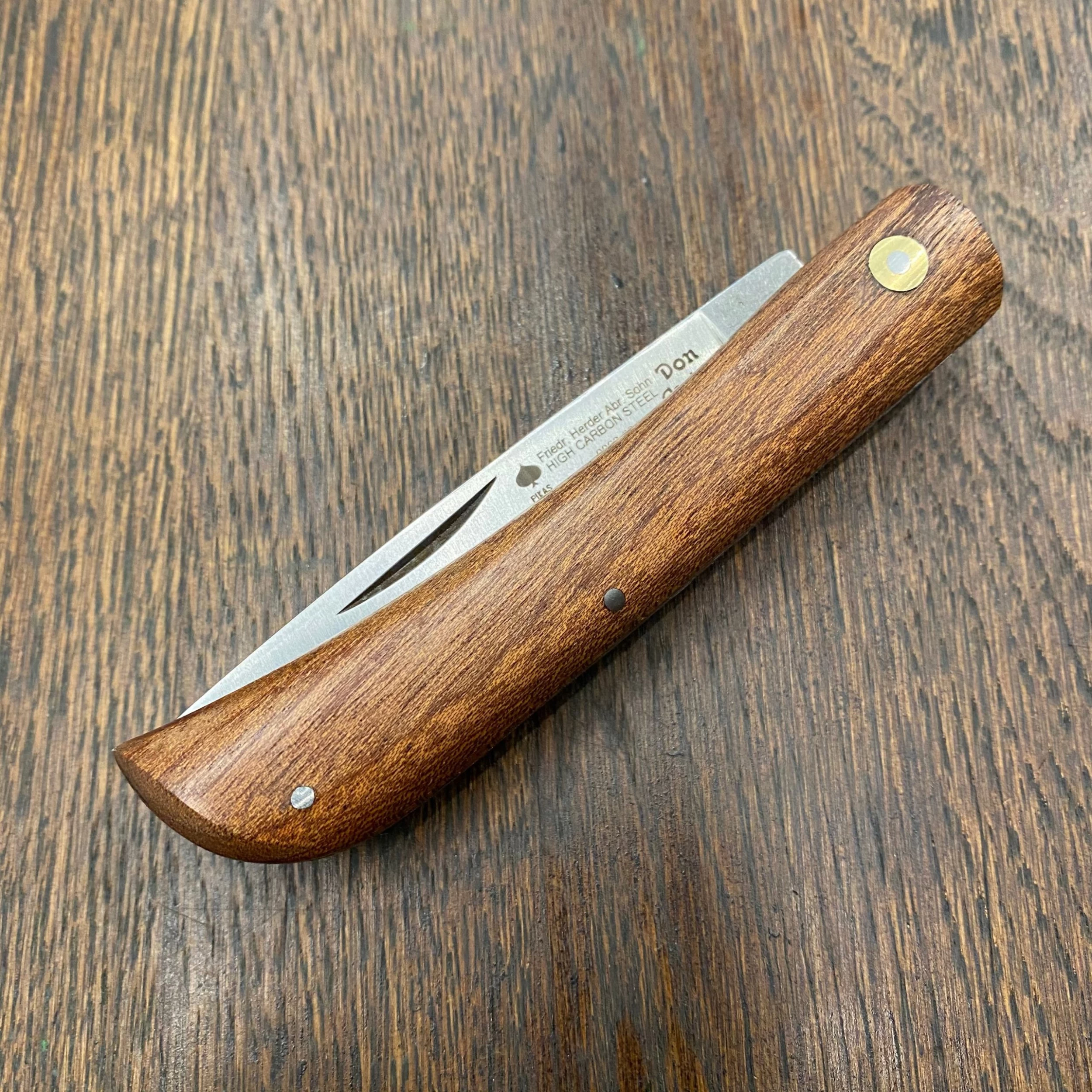 Friedr Herder 4 1/8” Sodbuster / Miner’s Jack Carbon Steel Sapele Wood 7 Friedr Herder 4 1/8” Sodbuster / Miner’s Jack Carbon Steel Sapele Wood - Image 5