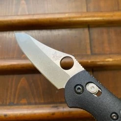 Benchmade 555-S30V Mini Griptilian - Black 8 Benchmade 555-S30V Mini Griptilian - Black -Knife shop E75F3ECF BE99 48DA BED5 4BE499C63F0C