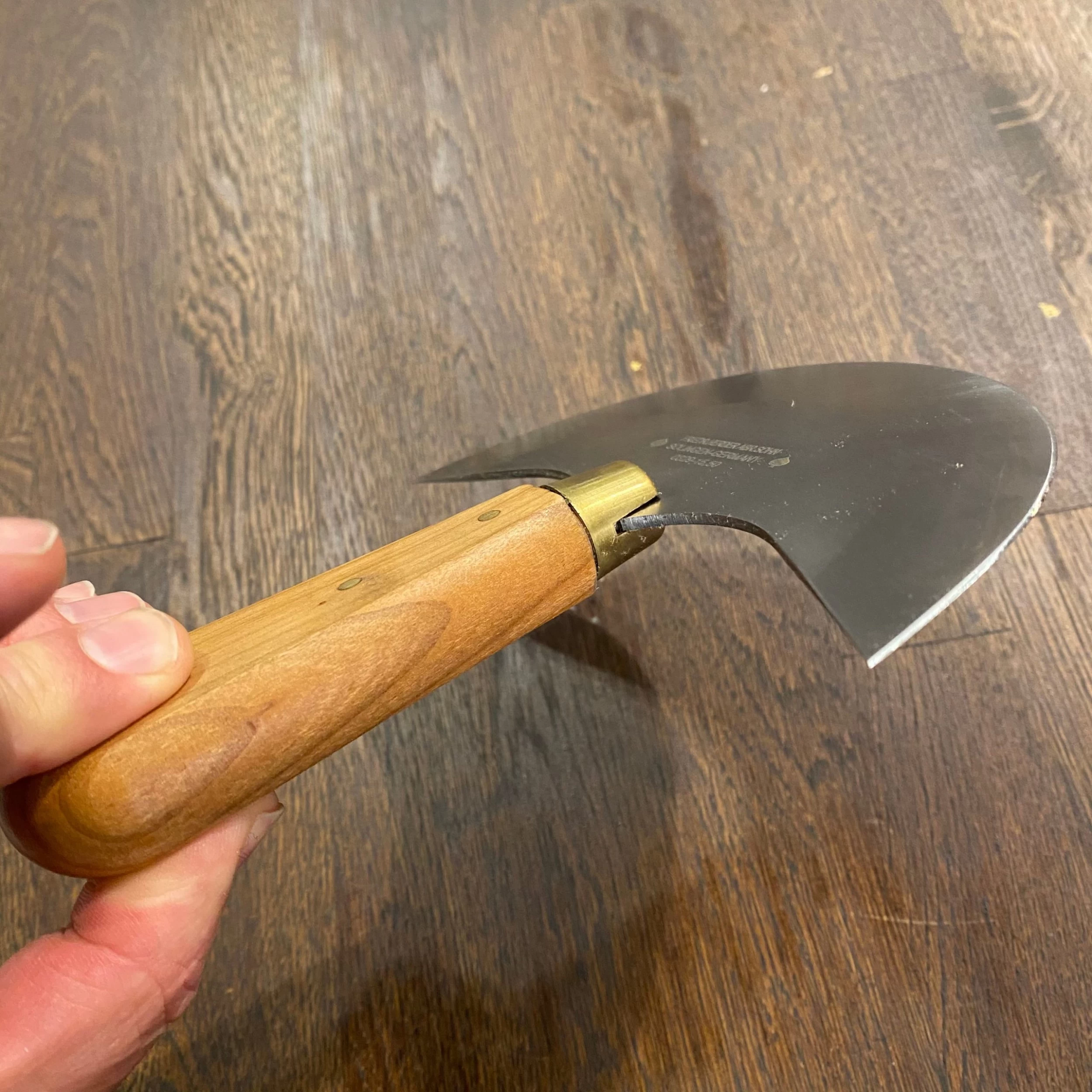 Friedr Herder 1/2 Moon Leather Knife Carbon Steel 6 Friedr Herder 1/2 Moon Leather Knife Carbon Steel - Image 4