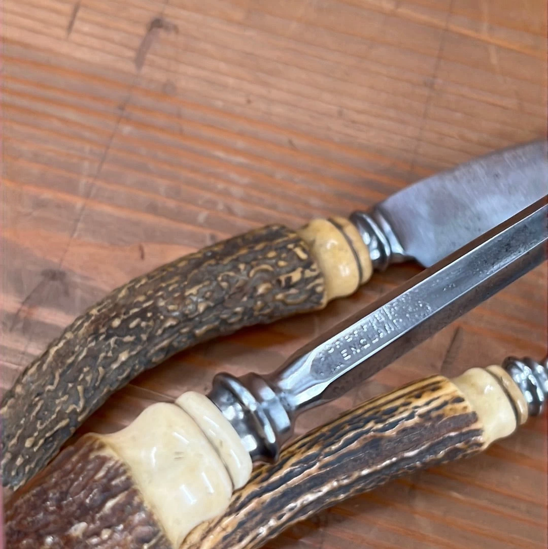 Vintage A J Jordan Carving Set AAA1 Sheffield England Curved Blade Horn Tip Handles 1880's-1920's 12 Vintage A J Jordan Carving Set AAA1 Sheffield England Curved Blade Horn Tip Handles 1880's-1920's - Image 10