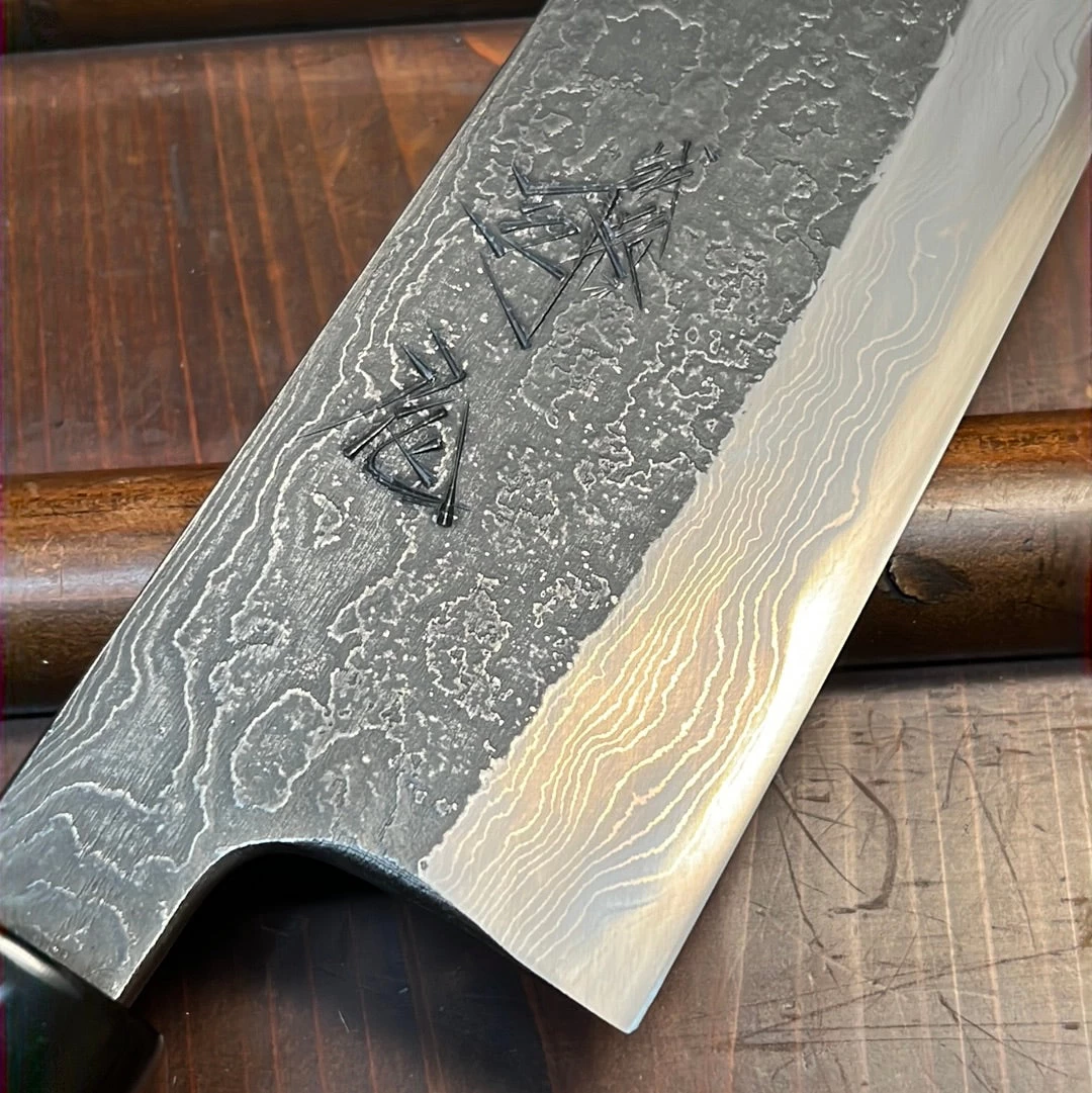 Tsukasa Hinoura 240mm Gyuto Shirogami Warikomi Kitaeji Suminagashi Double Horn Enju 7 Tsukasa Hinoura 240mm Gyuto Shirogami Warikomi Kitaeji Suminagashi Double Horn Enju - Image 5