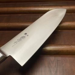 Naozumi Nihonkou 165mm Santoku -Knife shop image 39c17fa8 d15c 45bf 9d3e e89744e8b0ee