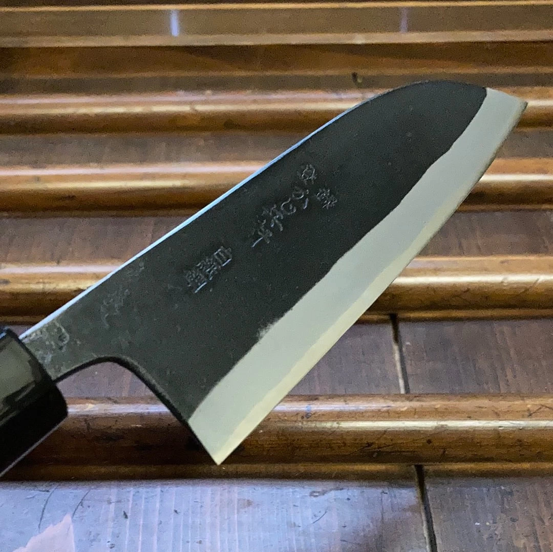 Kaji-bei 135mm Santoku Iron Clad Shirogami 2 Kurouchi Buffalo Horn 6 Kaji-bei 135mm Santoku Iron Clad Shirogami 2 Kurouchi Buffalo Horn - Image 4