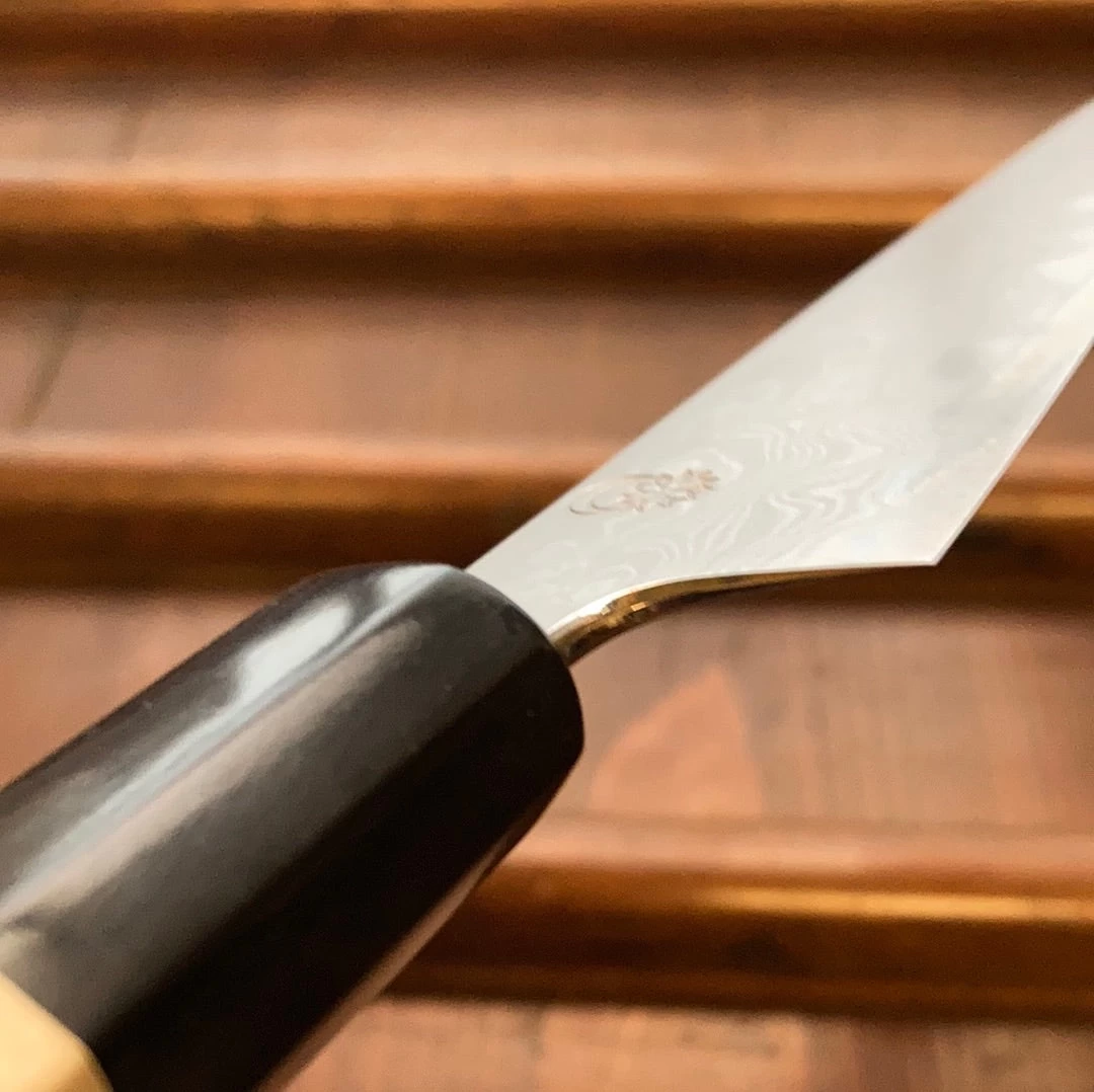 Sakai Kikumori Kikuzuki Uzu 135mm Kiritsuke Petty Aogami 1 With Saya 10 Sakai Kikumori Kikuzuki Uzu 135mm Kiritsuke Petty Aogami 1 With Saya - Image 8