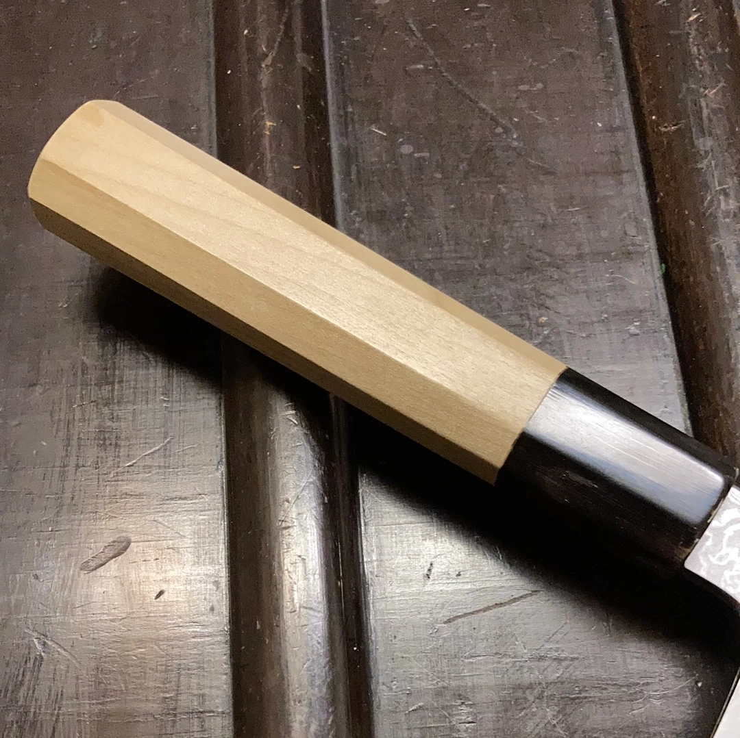 Sakai Kikumori Kikuzuki Uzu 240mm Gyuto Aogami 1 With Saya 6 Sakai Kikumori Kikuzuki Uzu 240mm Gyuto Aogami 1 With Saya - Image 4