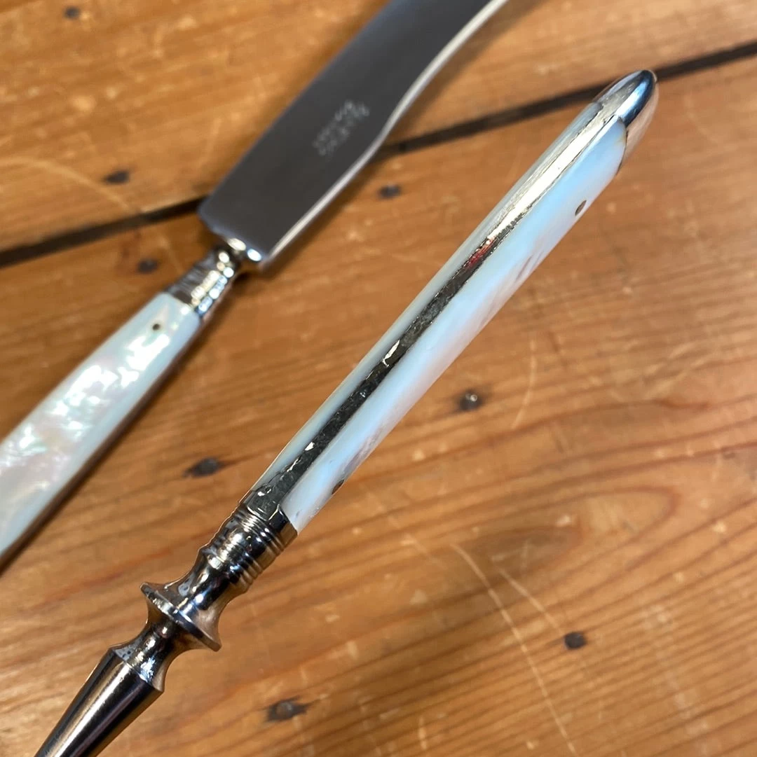 Vintage Fein Stahl Buckels Table Knife & Fork Hand Ground Mother Of Pearl 1900-1920's? 9 Vintage Fein Stahl Buckels Table Knife & Fork Hand Ground Mother Of Pearl 1900-1920's? - Image 7