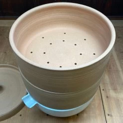 Millet & Hammer Terracotta / White Ceramic Microgreen Sprouter 12 Millet & Hammer Terracotta / White Ceramic Microgreen Sprouter -Knife shop image c8b07492 cd24 4cf0 9929 09b18a57372d