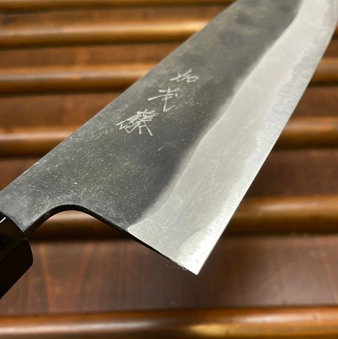 Kamo Shiro 210mm Gyuto AS Kurouchi Carbon 3 Layers Teak Horn 6 Kamo Shiro 210mm Gyuto AS Kurouchi Carbon 3 Layers Teak Horn - Image 4