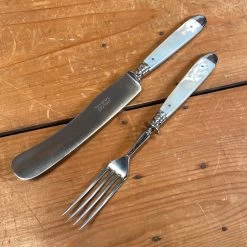 Vintage Fein Stahl Buckels Table Knife & Fork Hand Ground Mother Of Pearl 1900-1920's? 10 Vintage Fein Stahl Buckels Table Knife & Fork Hand Ground Mother Of Pearl 1900-1920's? -Knife shop image d722c1a6 3b6b 41d4 b818 7fc84b085445