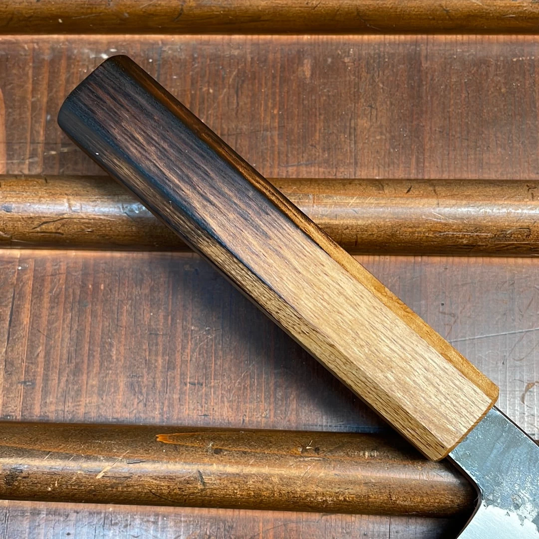 Hado Sumi 135mm Ko-Bunka Shirogami 2 Kurouchi Finish Burnt Oak 6 Hado Sumi 135mm Ko-Bunka Shirogami 2 Kurouchi Finish Burnt Oak - Image 4